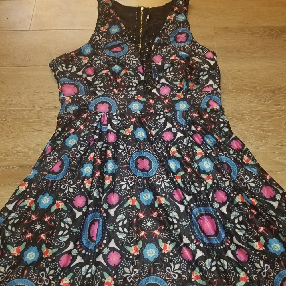 Romper - Picture 3 of 3